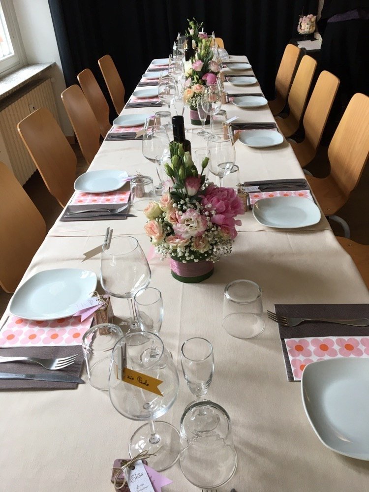 tavola-apparecchiata-per-matrimonio